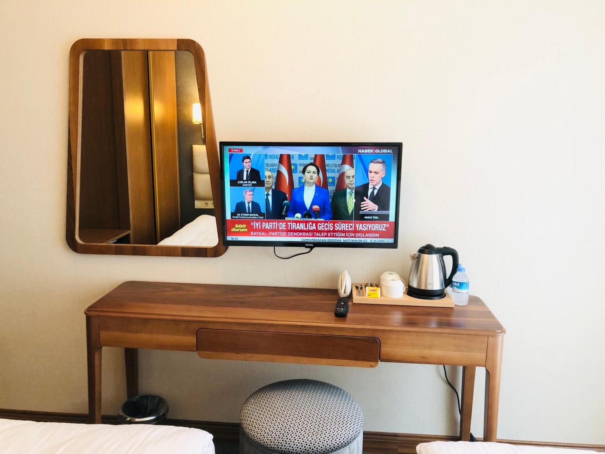 Istanbul Midpoint Hotel Dış mekan fotoğraf