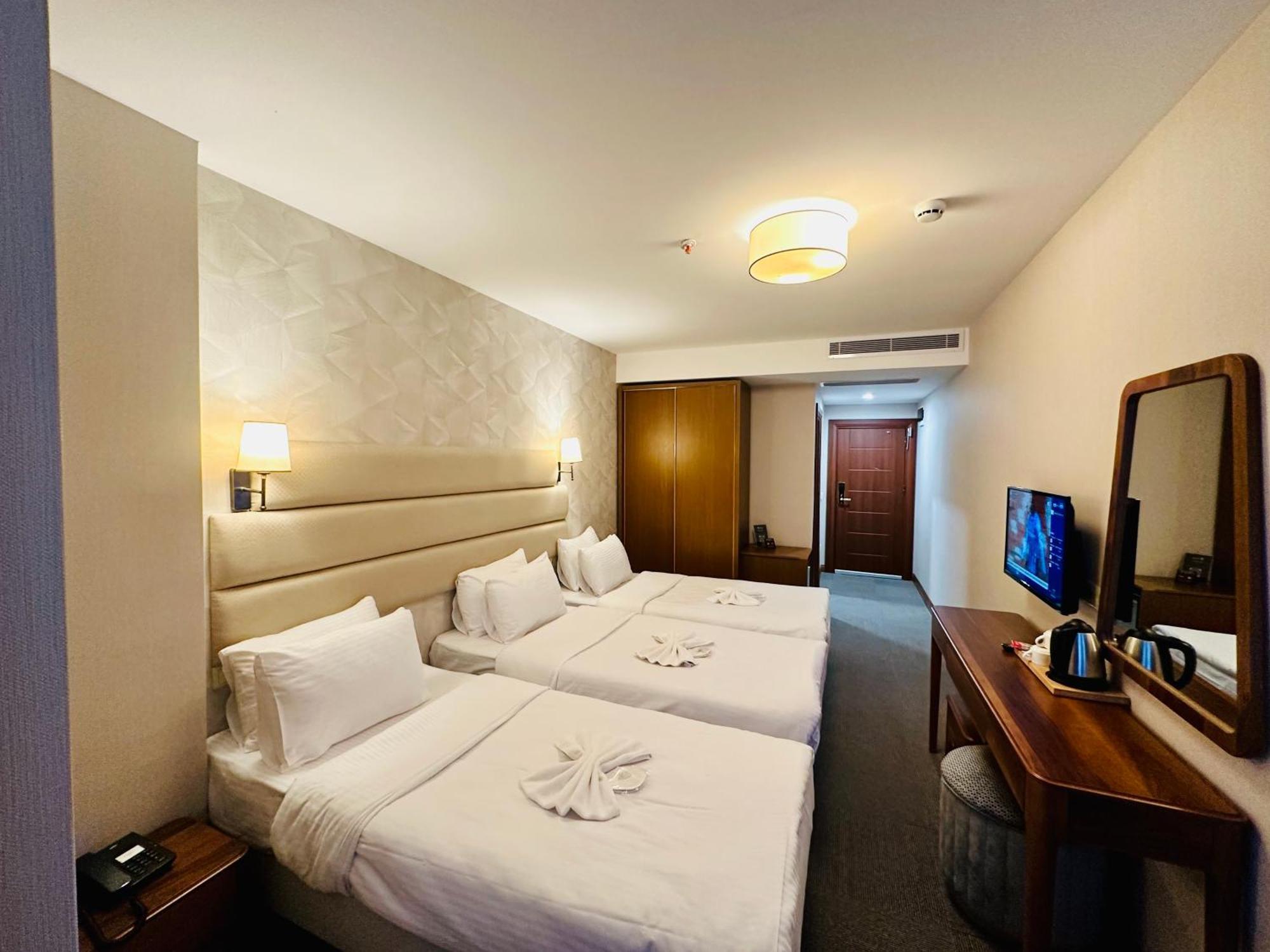 Istanbul Midpoint Hotel Dış mekan fotoğraf