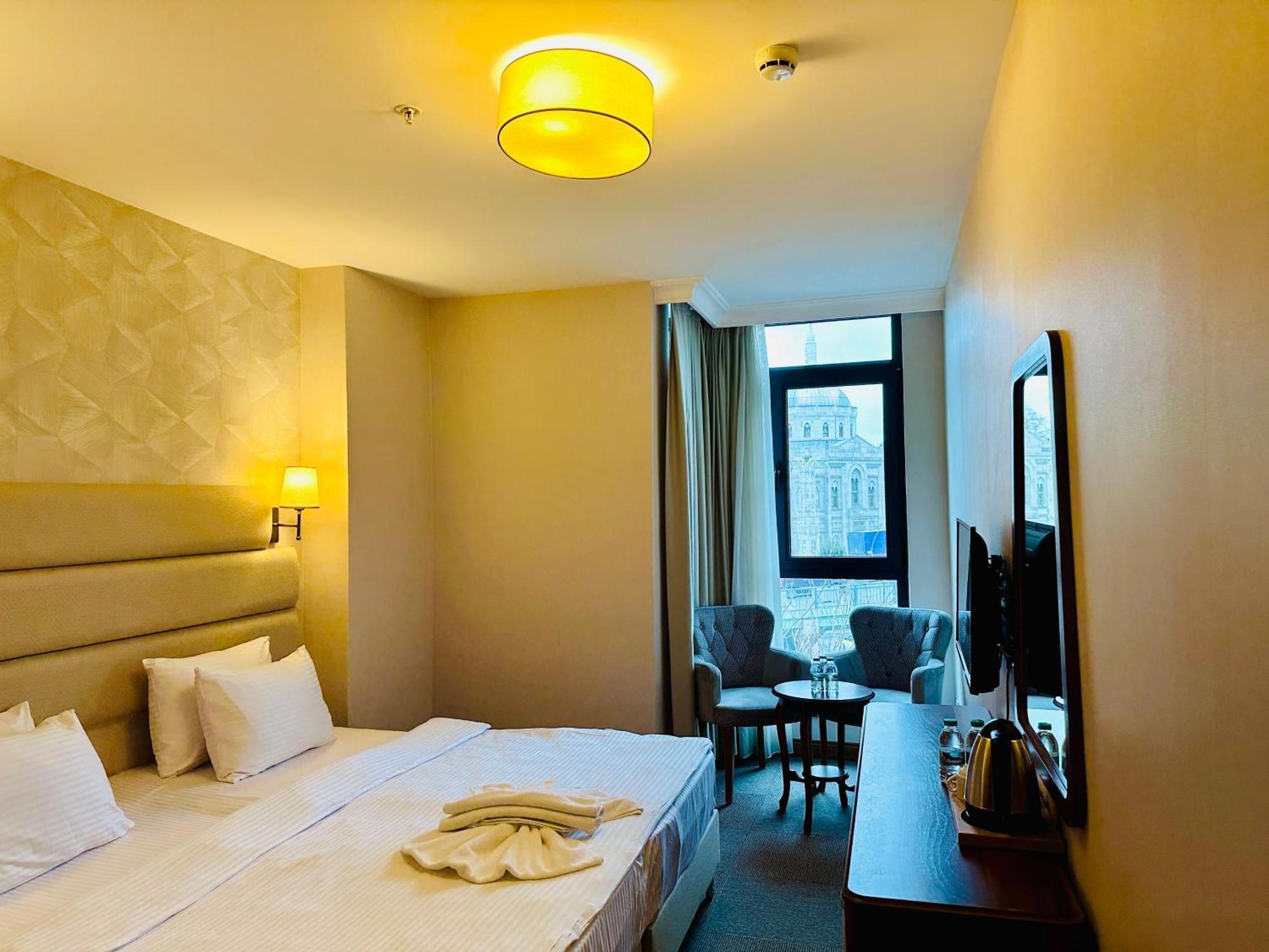 Istanbul Midpoint Hotel Dış mekan fotoğraf