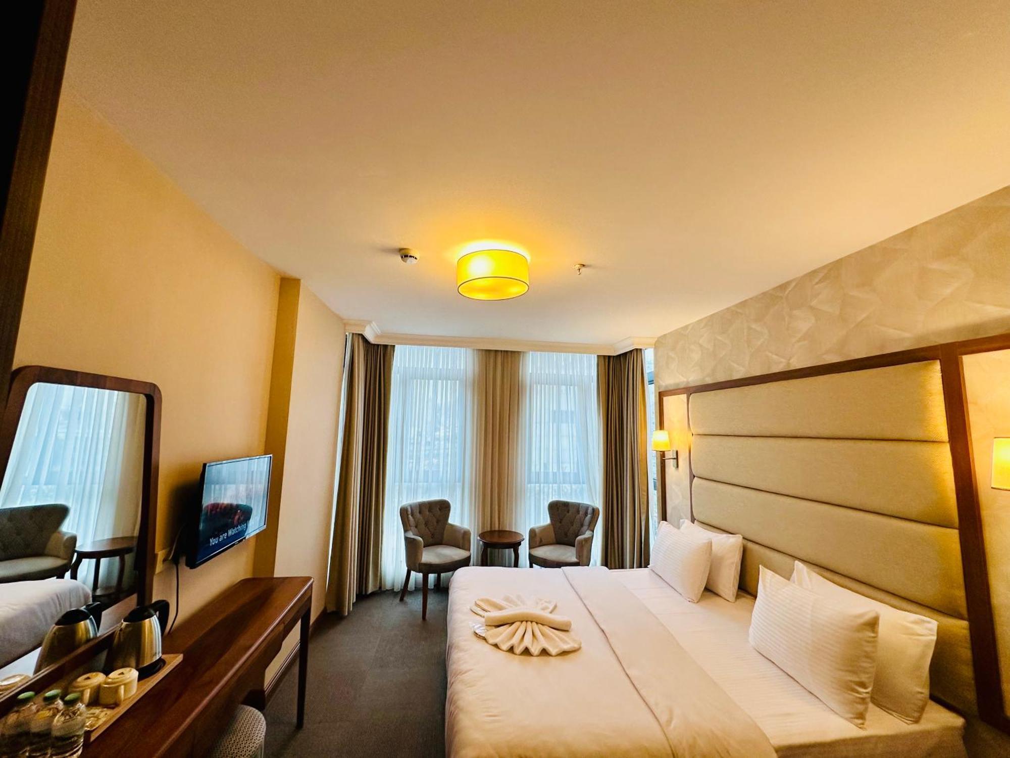 Istanbul Midpoint Hotel Dış mekan fotoğraf