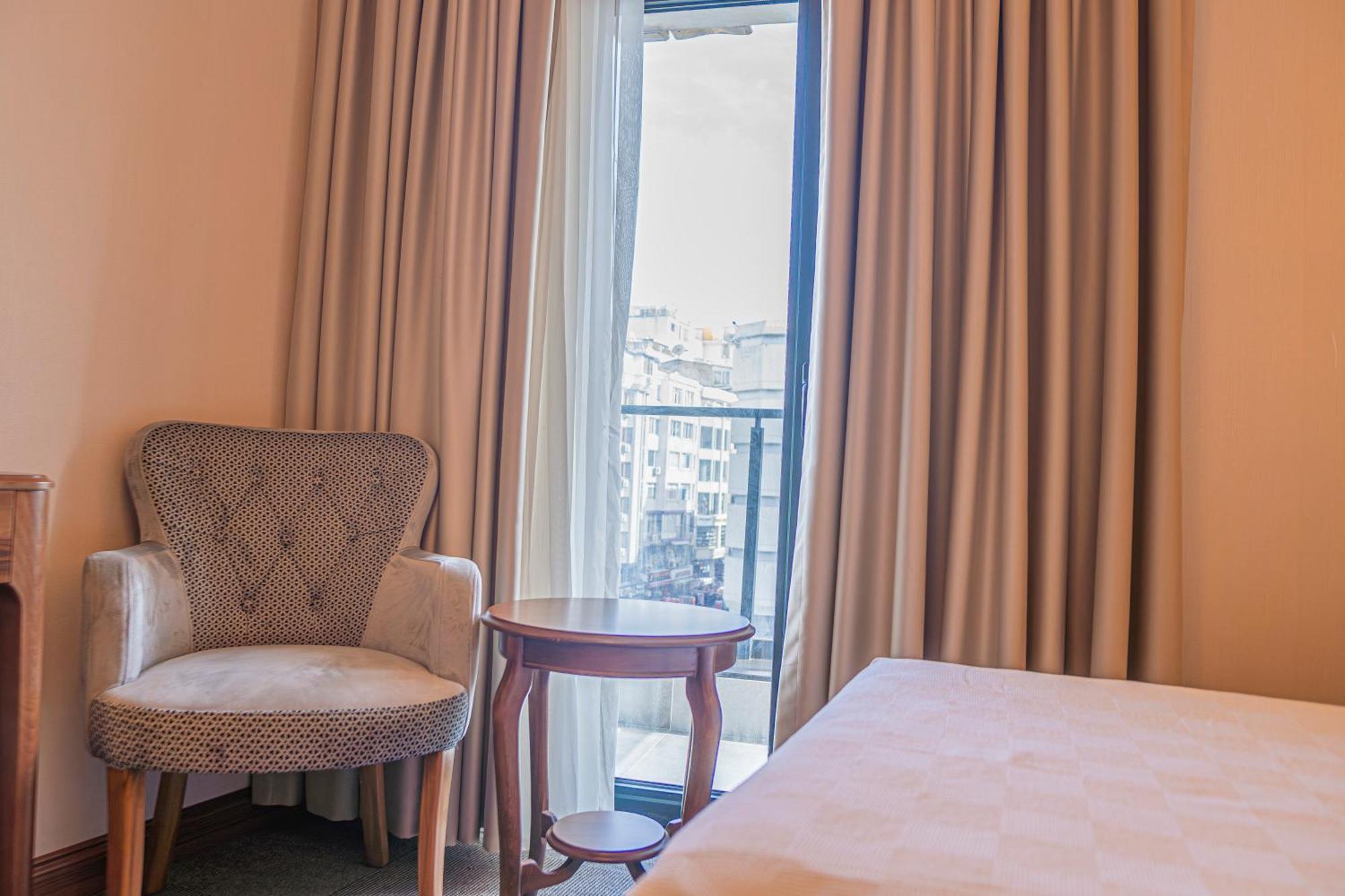 Istanbul Midpoint Hotel Dış mekan fotoğraf